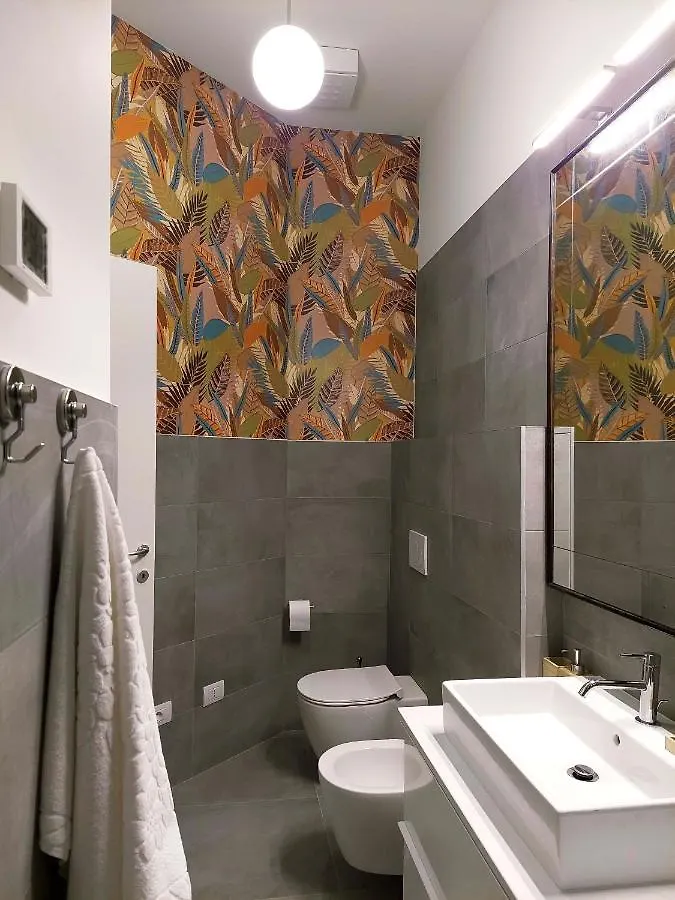 Little Nest Cenisio Monumentale Apartment Milan