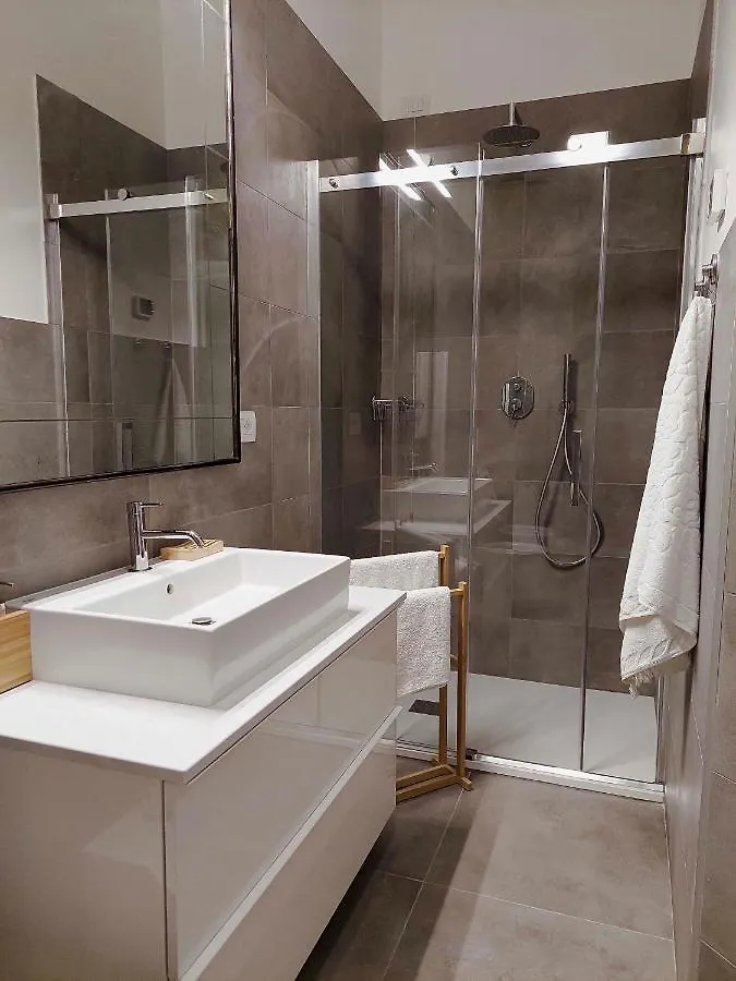 Little Nest Cenisio Monumentale Apartment Milan 0*,